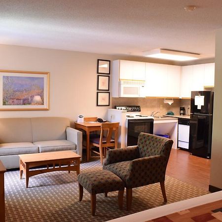 Cresthill Suites Syracuse Восток Сиракьюс Экстерьер фото