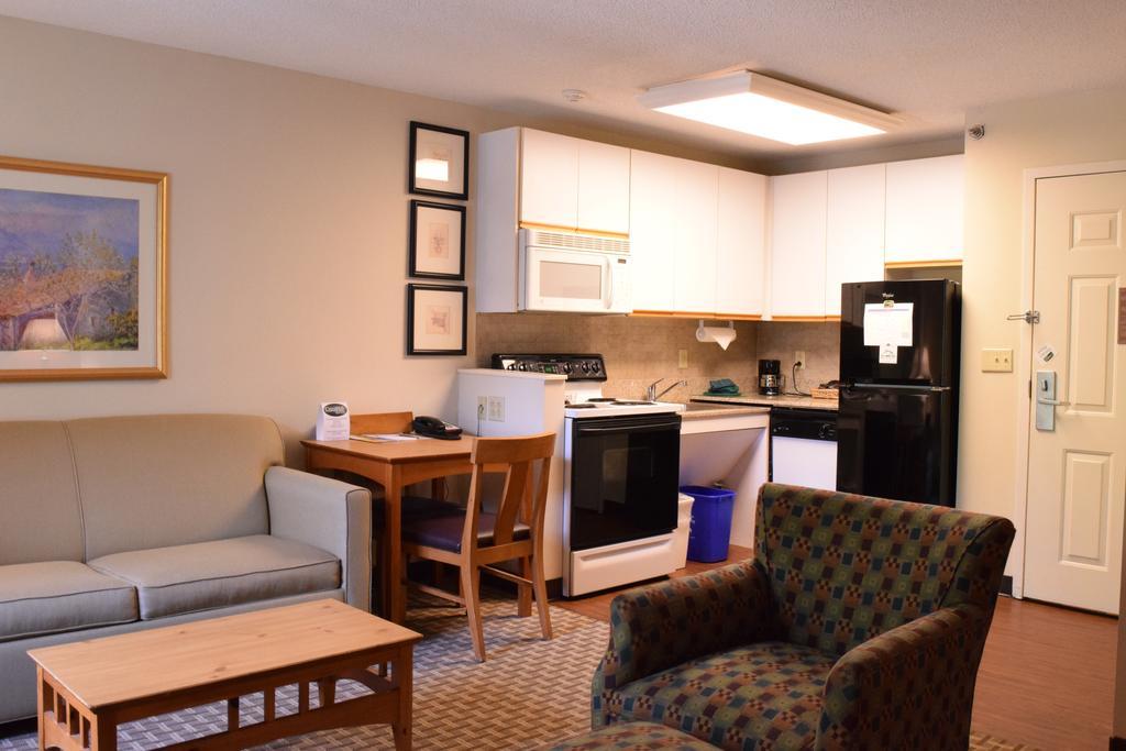 Cresthill Suites Syracuse Восток Сиракьюс Экстерьер фото
