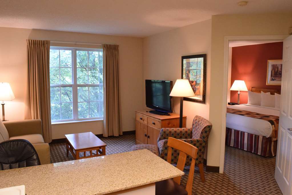 Cresthill Suites Syracuse Восток Сиракьюс Номер фото
